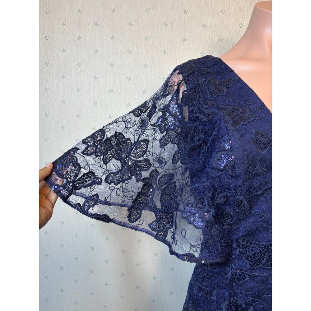 Dress the Population Roseanna Lace Sequin Fit & Flare Dress Medium Cocktail NWT - Picture 6 of 11
